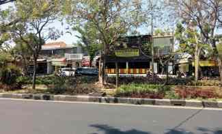 Sewa Tempat Usaha Bekas Restoran di Jalan Raya Merr Rungkut