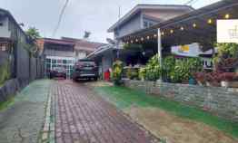 Dijual Rumah Besar Kost Cafe Usaha di Tebet Barat Jakarta Selatan