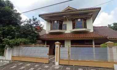 Rumah Dala Komplek Elit Keamanan One Gate Syatem Jatiwaringin Permai