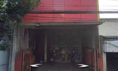 Ruko 2 Lt Nol Jalan Manukan Area Padat Penduduk, Cocok untuk Usaha