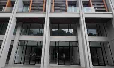 Ruko Avenue Merr Surabaya Akses Parkir Luas Cocok Buat Usaha