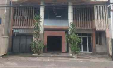 Ruko 4,5 Lantai Jalan Utama Raya Manyar, Cocok untuk Kantor Klinik Gym