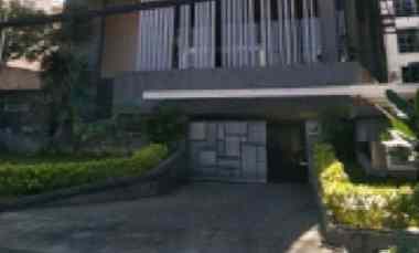 Gedung di Tegalsari dekat Tunjungan, Genteng, Basuki Rahmat YSN