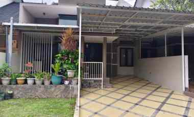 Dijual Rumah 1.5 Lantai Lokasi Cengger Ayam Malang