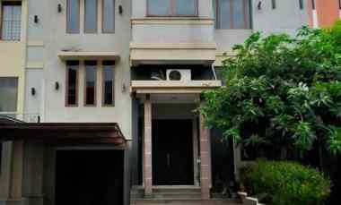 dijual rumah 2 5 lantai split level gading park view