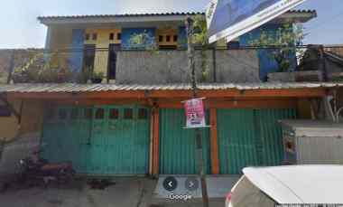 dijual rumah 2 lantai