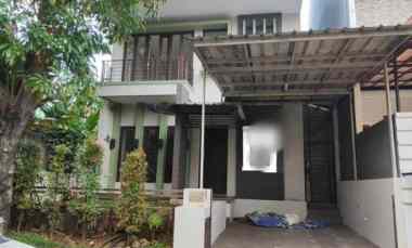 dijual rumah 2 lantai di cluster bukit bogor raya