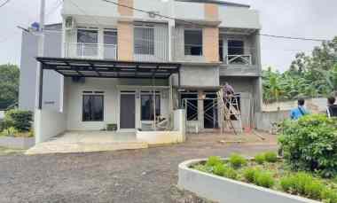 dijual rumah 2 lantai di kranggan jatisampurna cibubur