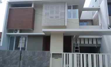 Dijual Rumah 2 Lantai di Seteran Miroto Semarang
