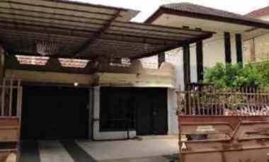 dijual rumah 2 lantai di wijaya kusuma jakarta barat