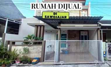dijual rumah 2 lantai elegan lokasi sawojajar