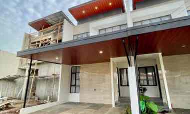 dijual rumah 2 lantai lokasi favorit di bekasi