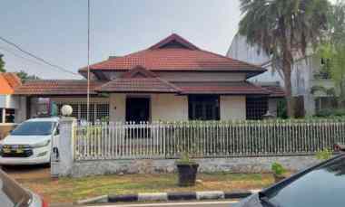 dijual rumah 2 lantai menteng jakarta pusat