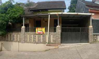 dijual rumah 4 kamar di perum bip cibening purwakarta