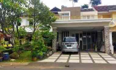 dijual rumah 4 kamar di perumahan kota wisata cibubur