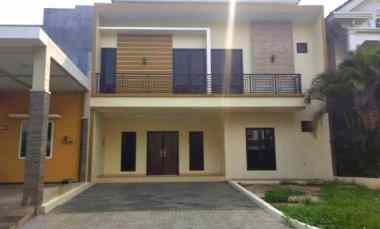 dijual rumah 4 kamar di perumahan kota wisata cibubur