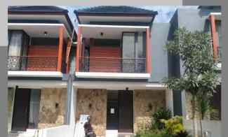 Edisi BU Rumah 2 Lantai Modern Murah di Lowokwaru Malang