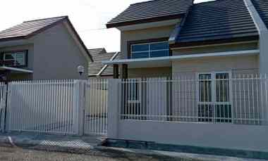 dijual rumah alana cemandi sedati