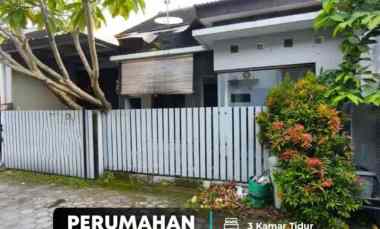 dijual rumah ambarukmo