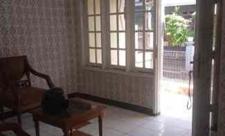 dijual rumah antapani