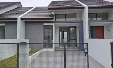 dijual rumah antapani