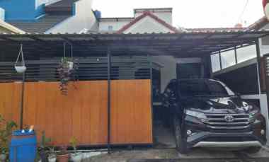 dijual rumah antapani