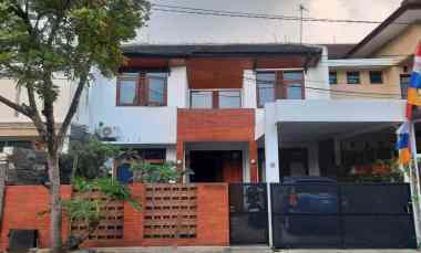 dijual rumah antapani jl sukanagara