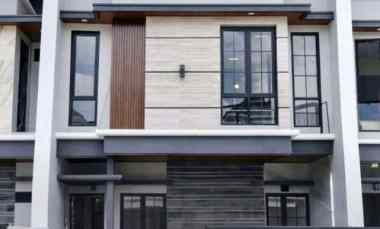 dijual rumah araya 2