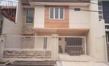 dijual rumah araya 2