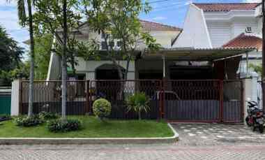 dijual rumah araya
