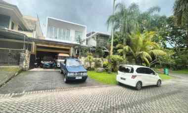 Dijual Rumah Hook Pojok Araya Blimbing Malang 12 Milyar