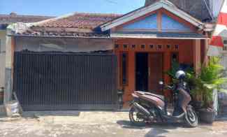 Rumah Dijual Cepat dekat dengan Sport Jabar Arcamanik Kota Bandung