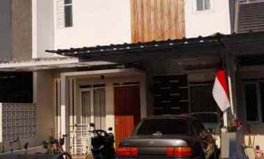 dijual rumah arcamanik