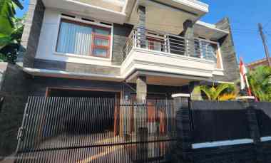 dijual rumah arcamanik
