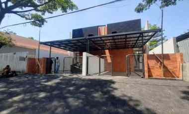 dijual rumah arcamanik