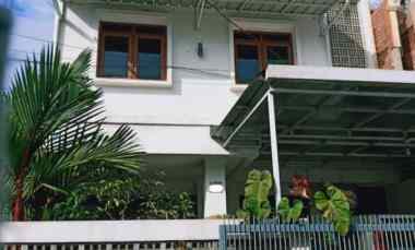 dijual rumah arcamanim