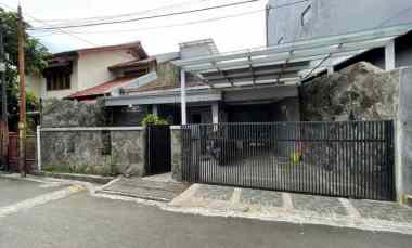dijual rumah area kembar timur srimahi