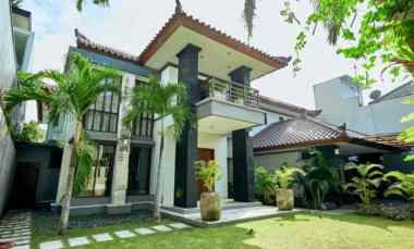 dijual rumah area kerobokan bali