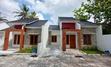 dijual rumah argosari sedayu