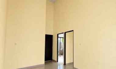 Dijual Rumah Non-Furnished Nyaman Strategis di Cikarang