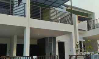 Rumah 2 Lantai Ready Stock di Karawaci Tangerang dekat Gading Serpong