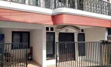 Rumah 2.5Lt, Baru Renoved, Balkon, Siap Huni, Kebon Baru, Tebet