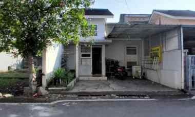 dijual rumah asri dan nyaman di buana ciwastra