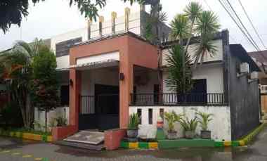 dijual rumah babatan indah wiyung