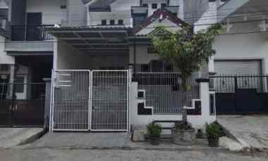 dijual rumah babatan pantai