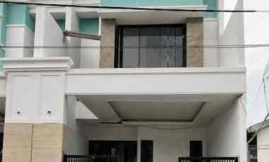dijual rumah babatan pantai