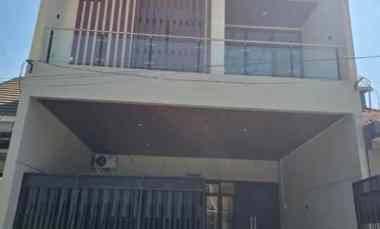 New Gress Rumah Babatan Pantai Utara Ada Rooftop Bonus Furnish
