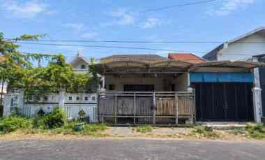 dijual rumah babatan pantai
