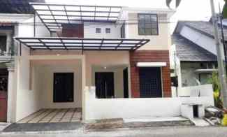 Turun Harga Rumah Baru Renov 2 Lantai di Perum Babatan Wiyung Surabaya