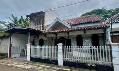 dijual rumah bagus 1 5 lantai di bondongan kota bogor